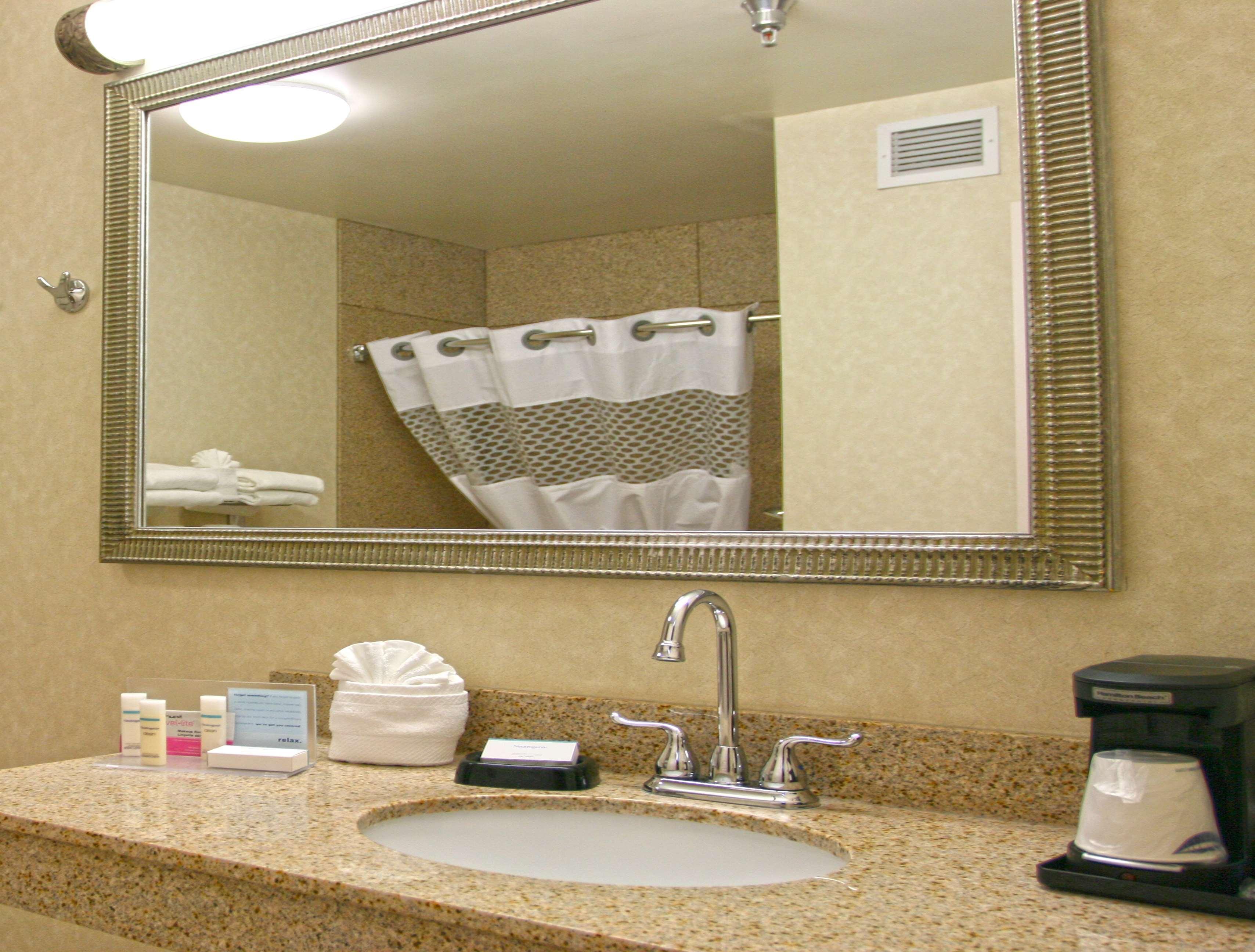 Hampton Inn נורפולק מראה חיצוני תמונה