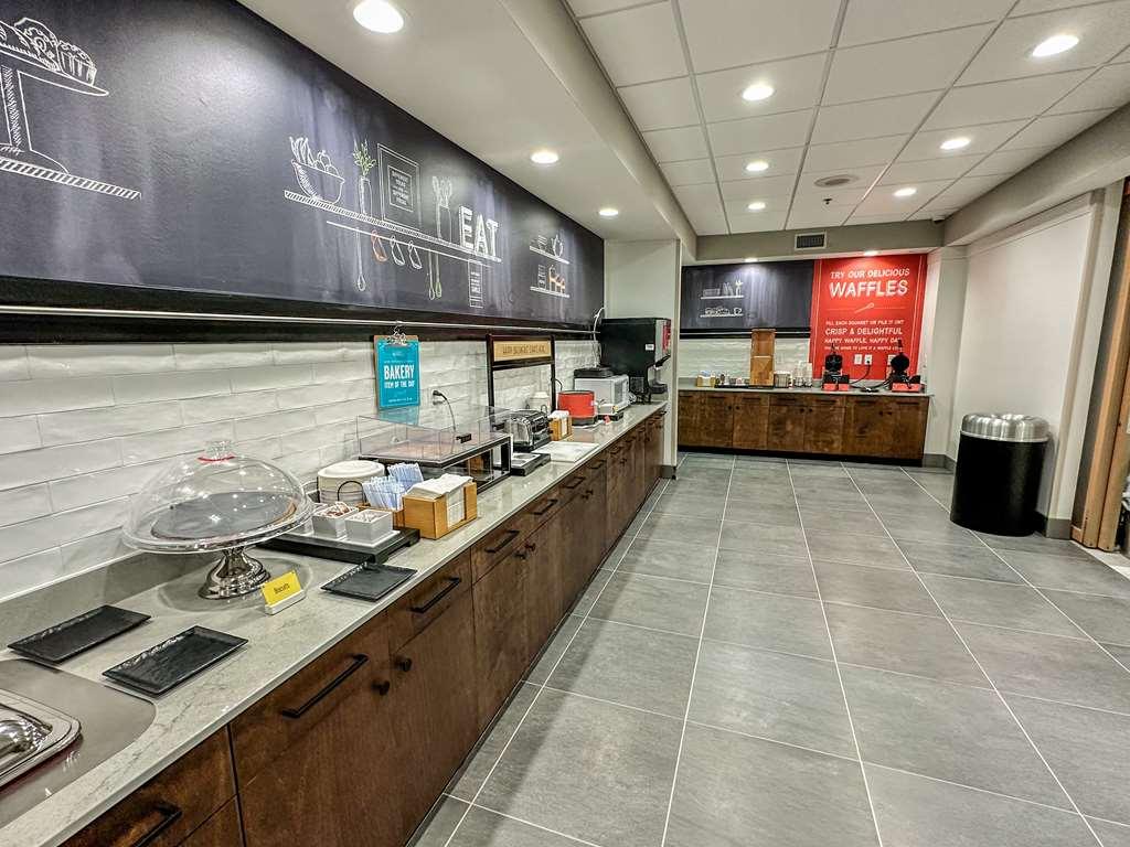 Hampton Inn נורפולק מראה חיצוני תמונה