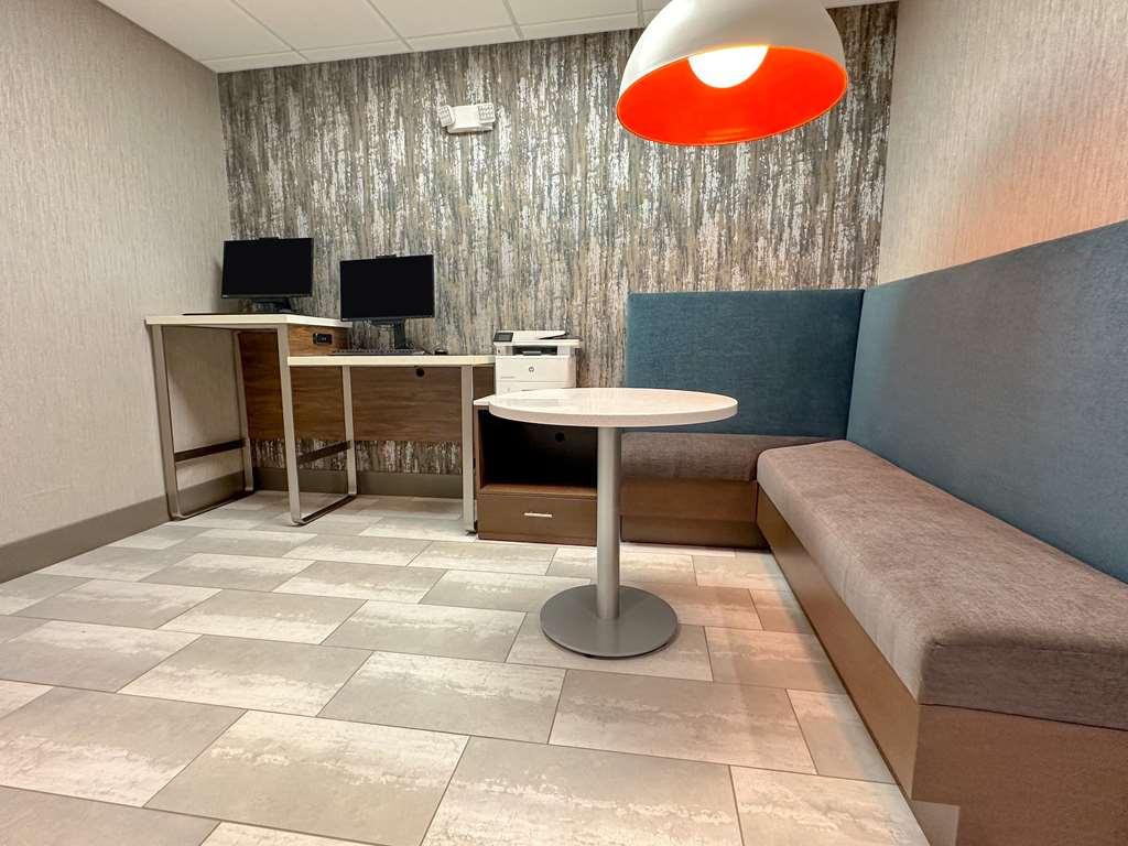 Hampton Inn נורפולק מתקנים תמונה