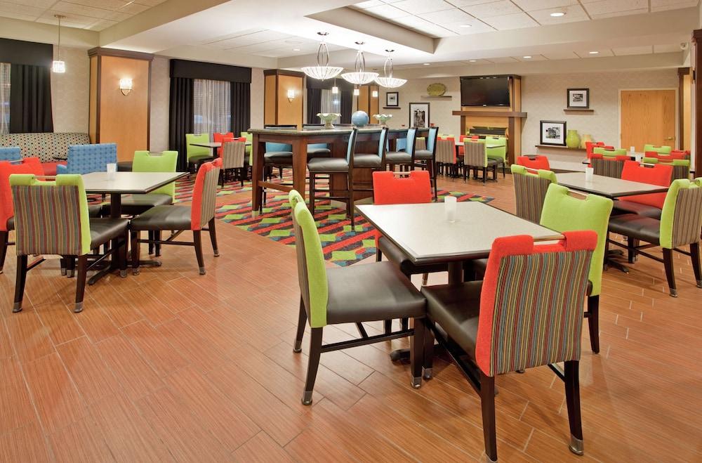 Hampton Inn נורפולק מראה חיצוני תמונה