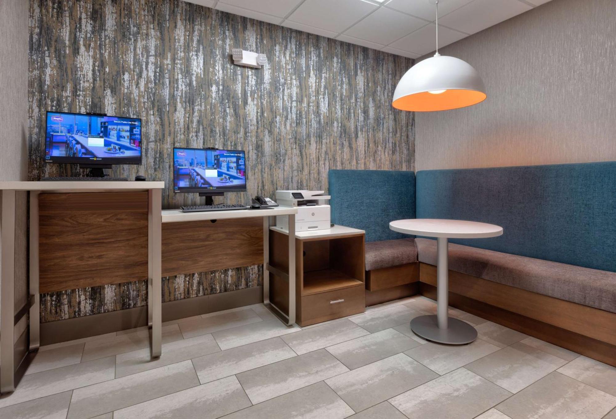 Hampton Inn נורפולק מראה חיצוני תמונה