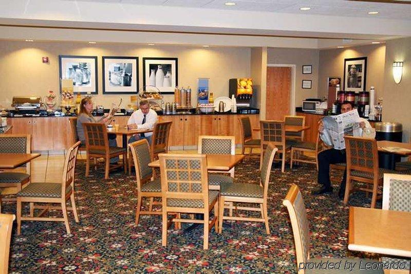 Hampton Inn נורפולק מסעדה תמונה